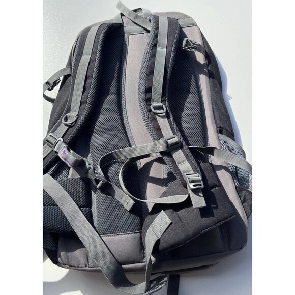 New Moutaintop Outdoor Adventure Travel 40L Backpack Black Gray with Rain Sheild - Picture 16 of 16